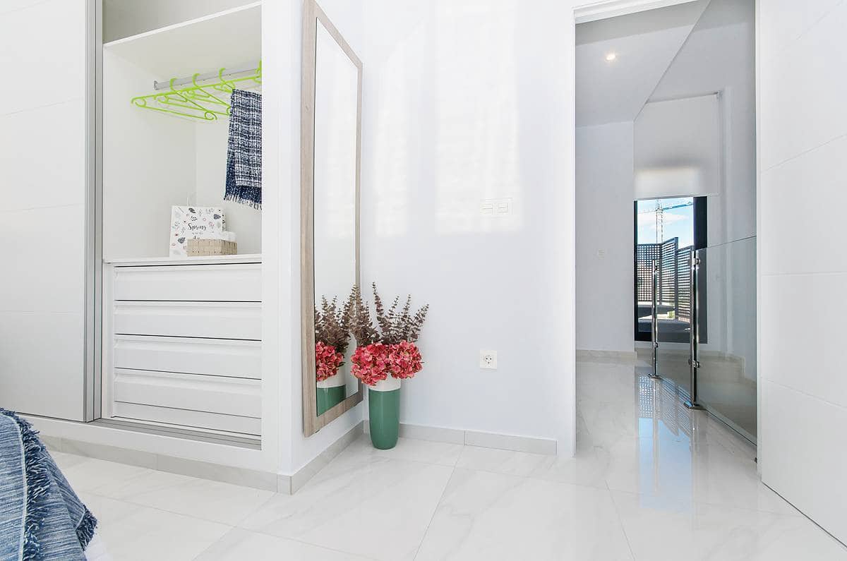 3 slaapkamer Villa te koop in Vistabella met zwembad - € 329.000 (Ref: 7435837)