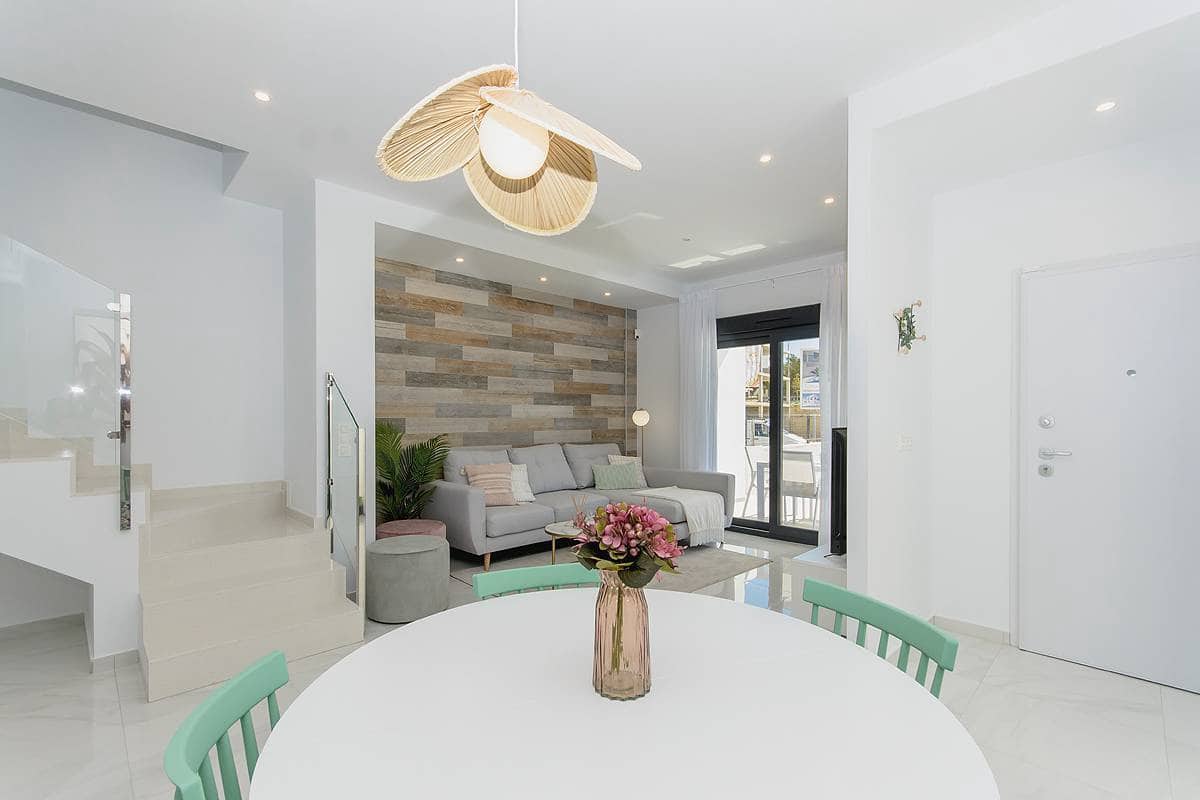 3 slaapkamer Villa te koop in Vistabella met zwembad - € 329.000 (Ref: 7435837)