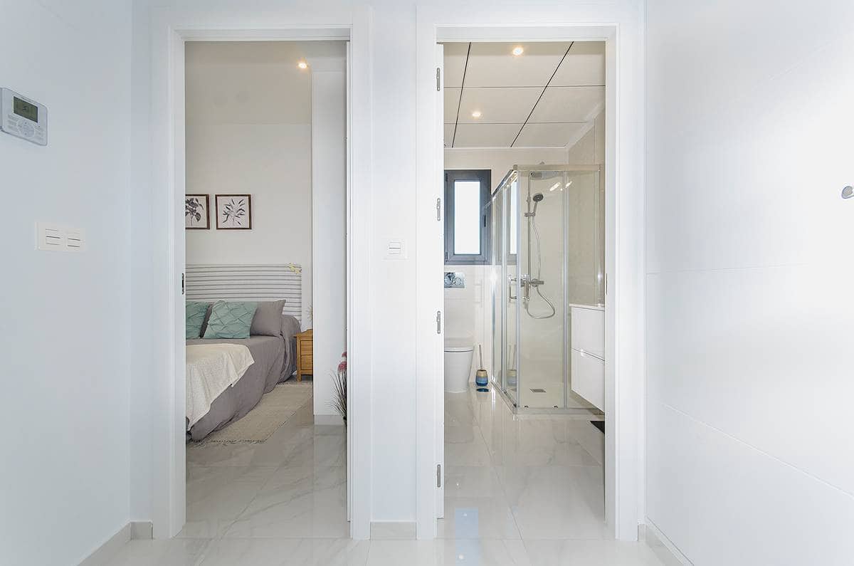 3 slaapkamer Villa te koop in Vistabella met zwembad - € 329.000 (Ref: 7435837)