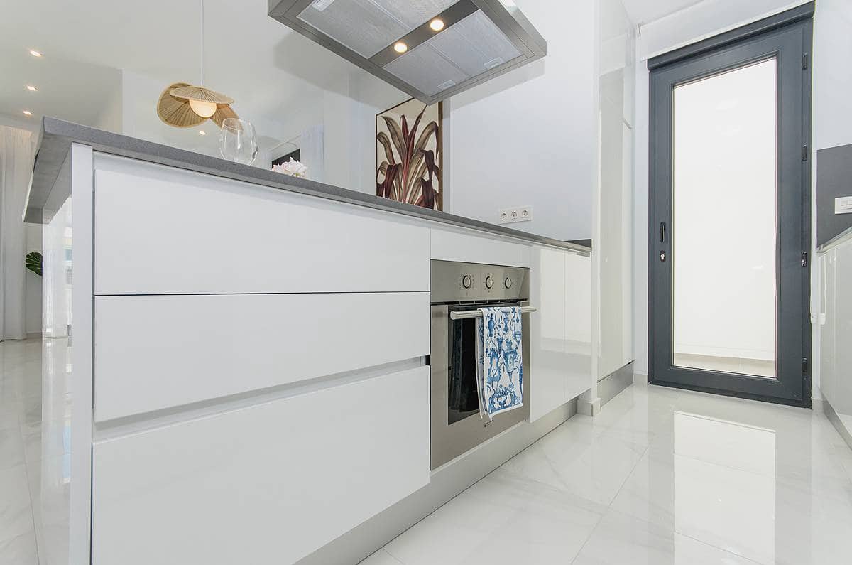 3 slaapkamer Villa te koop in Vistabella met zwembad - € 329.000 (Ref: 7435837)