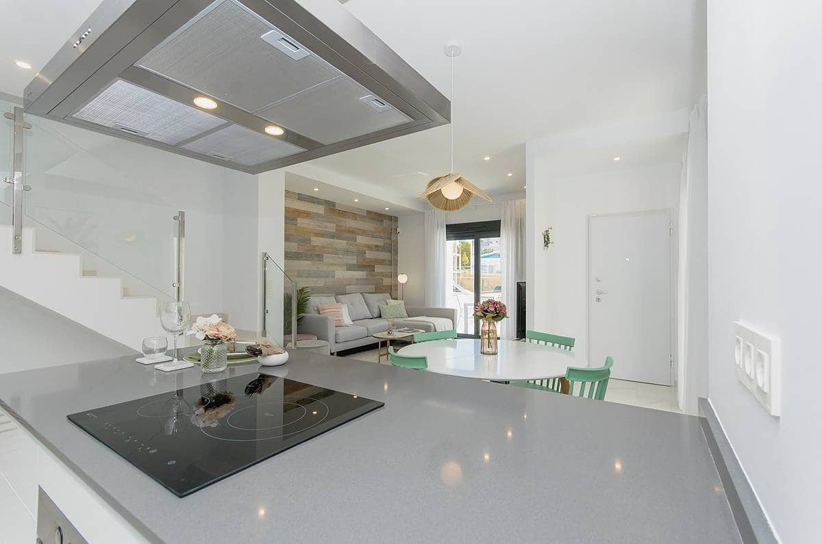 3 slaapkamer Villa te koop in Vistabella met zwembad - € 329.000 (Ref: 7435837)