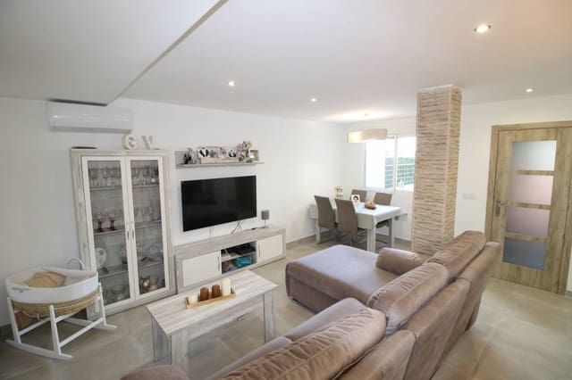 4 chambre Maison de Ville à vendre à Dolores avec piscine - 215 000 € (Ref: 7527415)