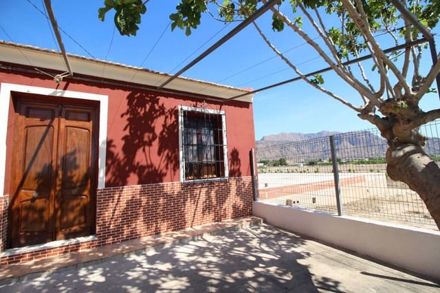 3 slaapkamer Finca/Landhuis te koop in Orihuela - € 155.000 (Ref: 7550871)