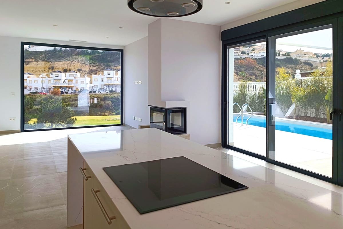 3 slaapkamer Villa te koop in Ciudad Quesada met zwembad - € 804.900 (Ref: 7686037)