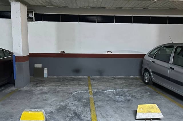 Garage for sale in Elche / Elx - € 7,000 (Ref: 7899757)