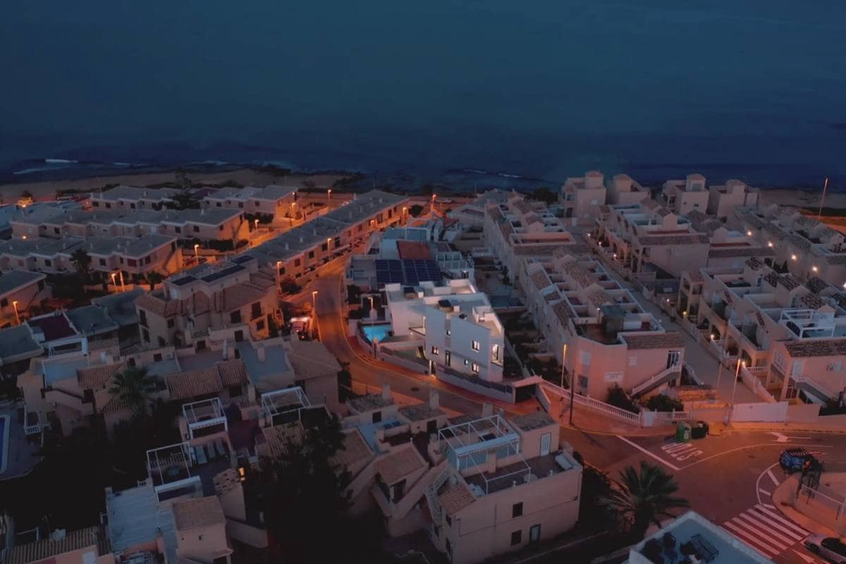 3 bedroom Villa for sale in Torrevieja with pool - € 660,000 (Ref: 7902588)