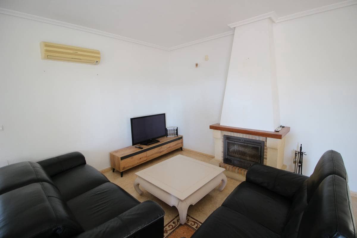 3 bedroom Villa for rent in Catral with pool - € 1,500 (Ref: 8072457)