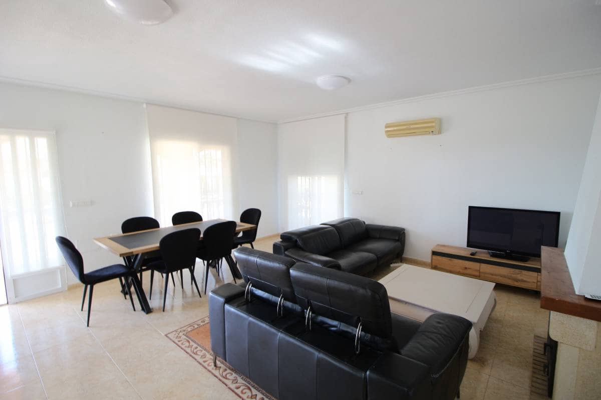 3 bedroom Villa for rent in Catral with pool - € 1,500 (Ref: 8072457)