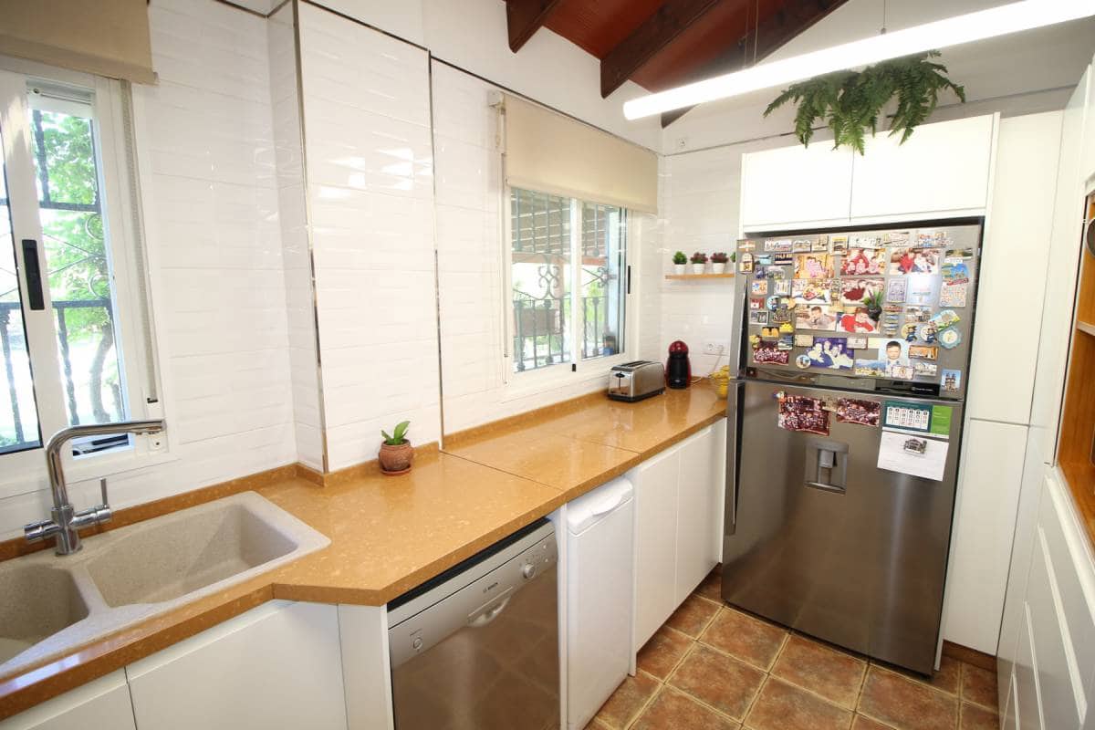 4 soveværelse Finca/Landehus til salg i Dolores med swimmingpool garage - € 525.000 (Ref: 8245172)