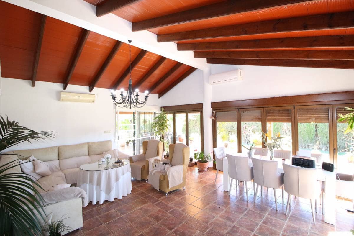 4 soveværelse Finca/Landehus til salg i Dolores med swimmingpool garage - € 525.000 (Ref: 8245172)