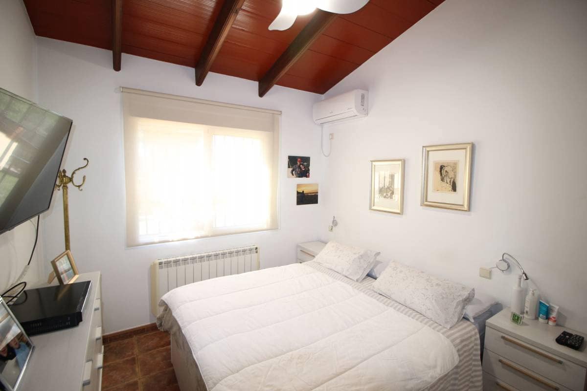 4 soveværelse Finca/Landehus til salg i Dolores med swimmingpool garage - € 525.000 (Ref: 8245172)