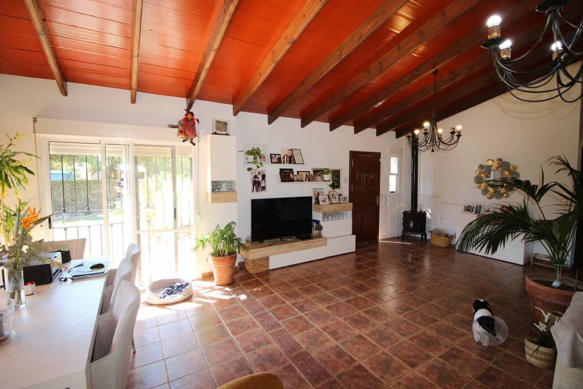 4 soveværelse Finca/Landehus til salg i Dolores med swimmingpool garage - € 525.000 (Ref: 8245172)