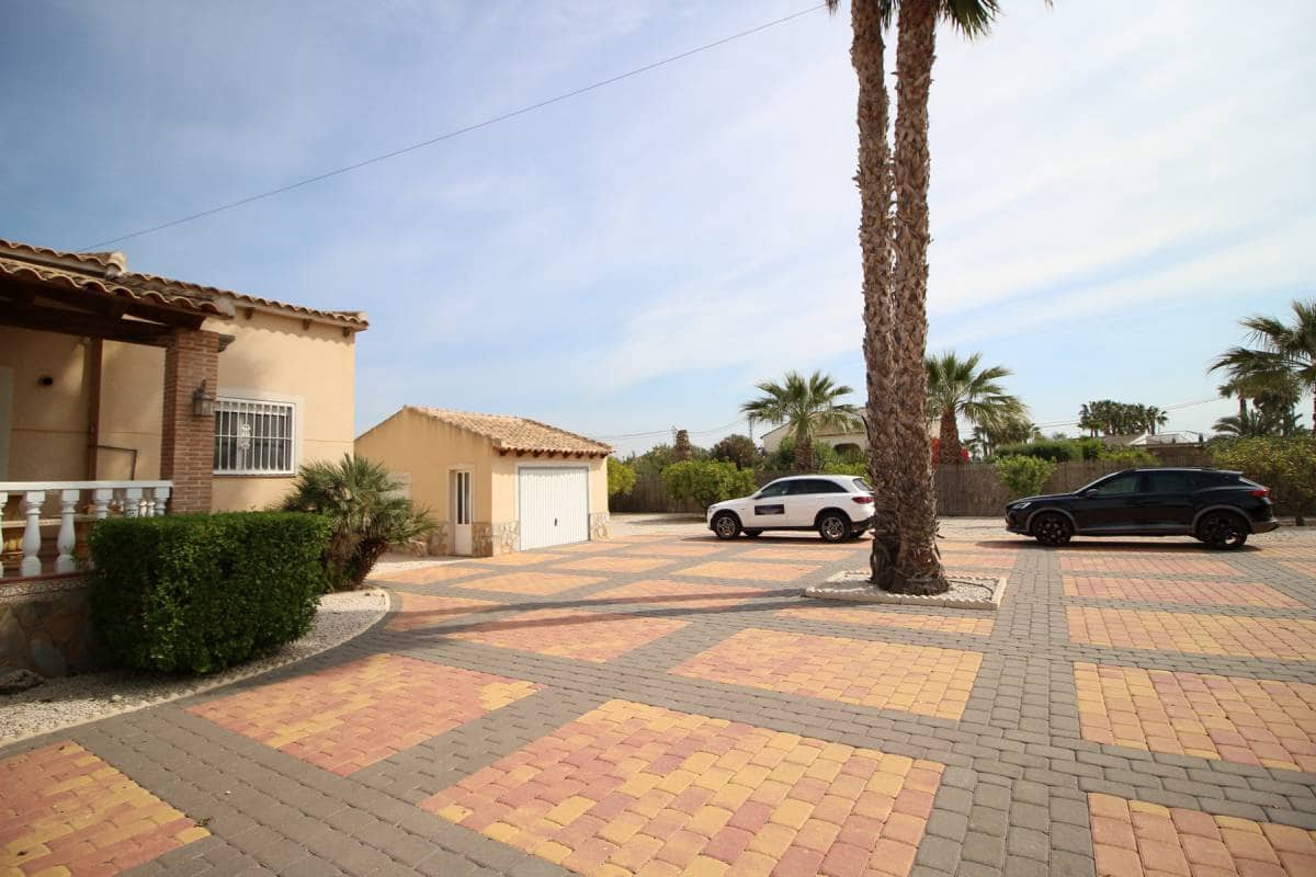 3 bedroom Villa for sale in Catral with pool garage - € 360,000 (Ref: 8249895)