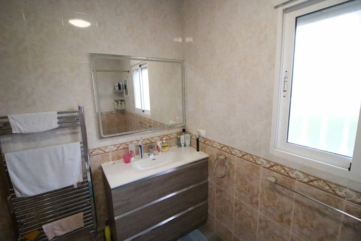 3 bedroom Villa for sale in Catral with pool garage - € 360,000 (Ref: 8249895)