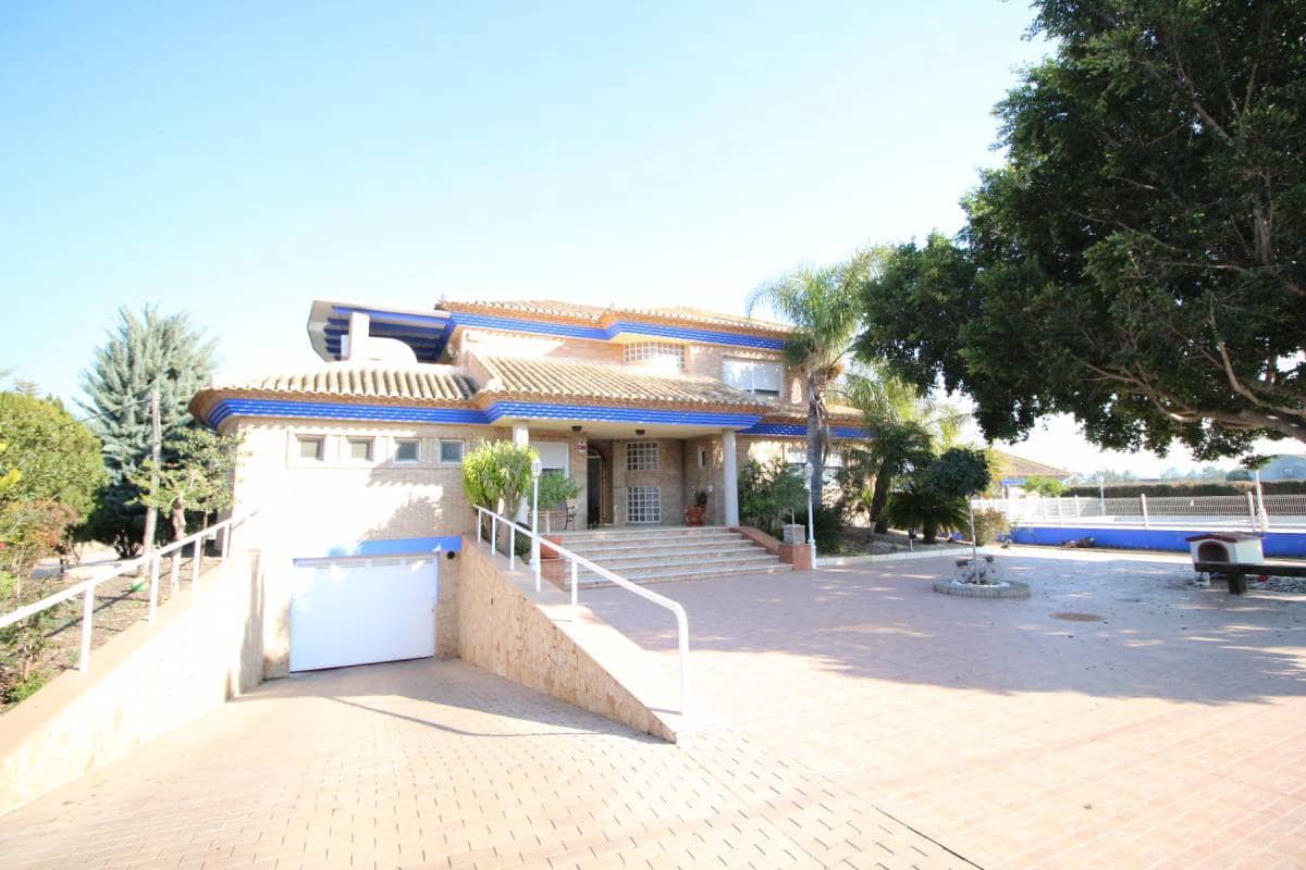 5 soveværelse Villa til salg i Calasparra med swimmingpool garage - € 699.000 (Ref: 8252268)