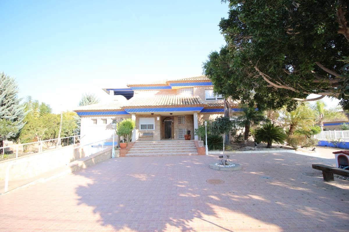 5 soveværelse Villa til salg i Calasparra med swimmingpool garage - € 699.000 (Ref: 8252268)