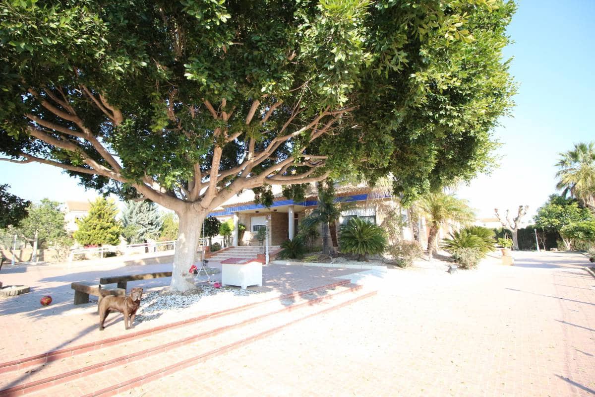 5 soveværelse Villa til salg i Calasparra med swimmingpool garage - € 699.000 (Ref: 8252268)