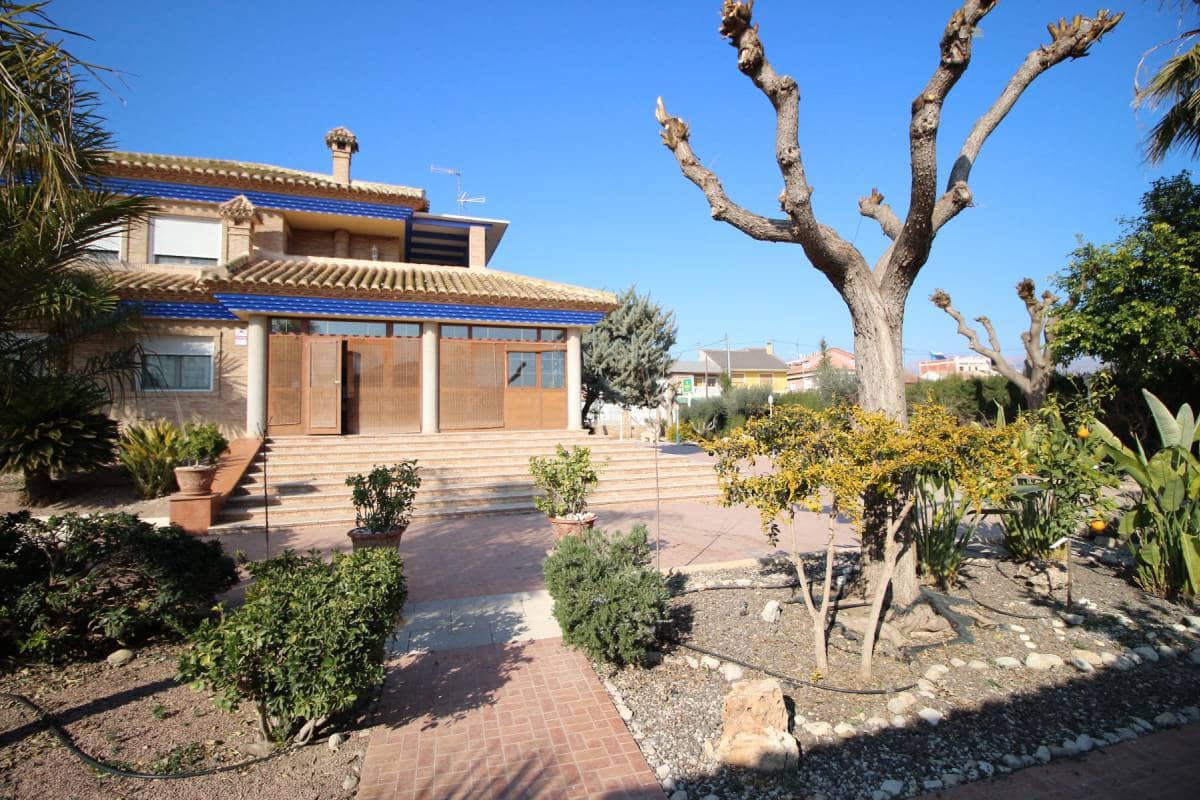 5 soveværelse Villa til salg i Calasparra med swimmingpool garage - € 699.000 (Ref: 8252268)