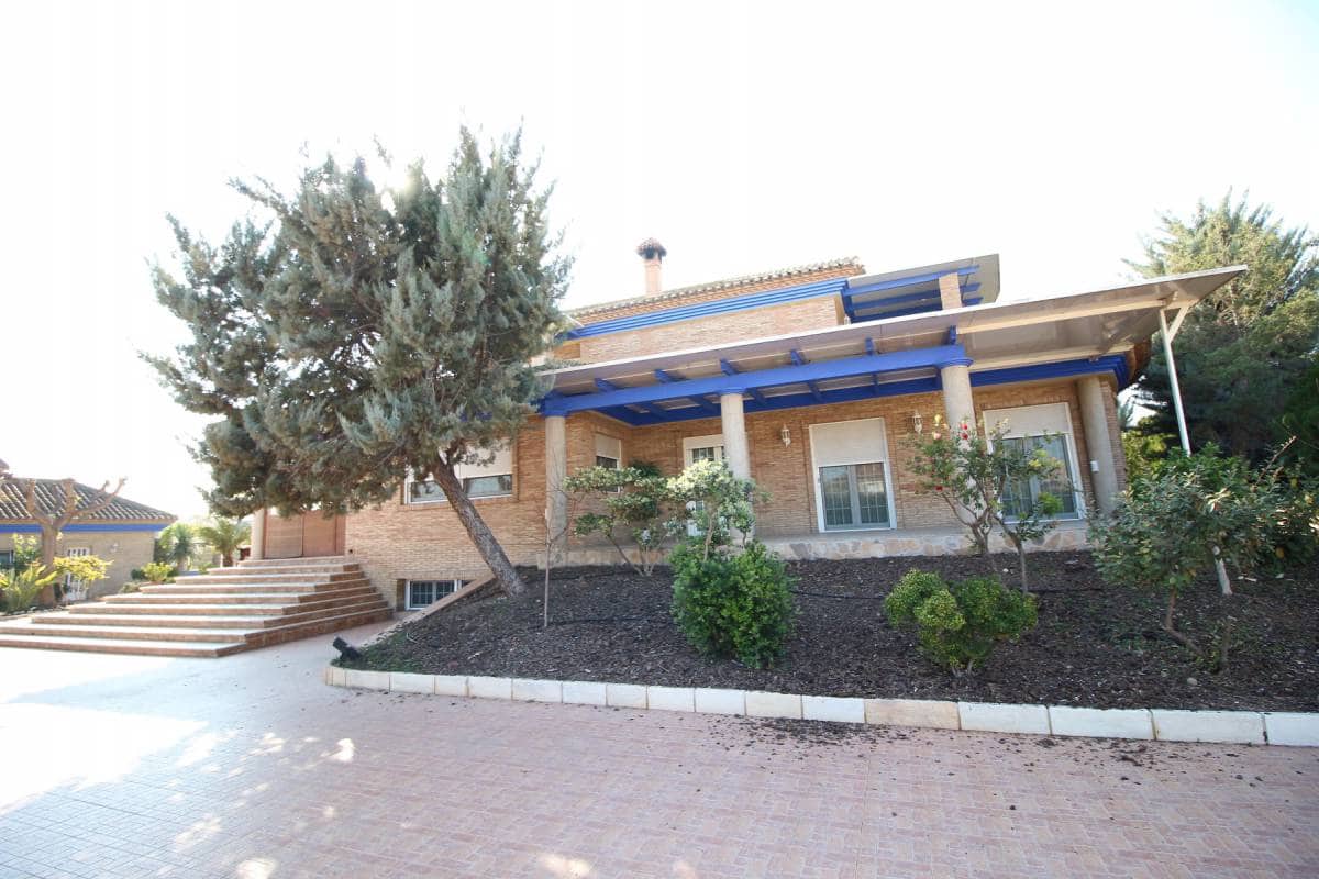 5 soveværelse Villa til salg i Calasparra med swimmingpool garage - € 699.000 (Ref: 8252268)