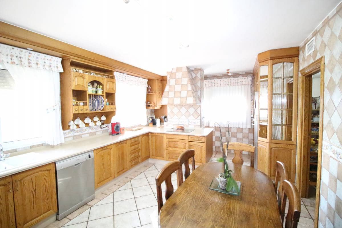 5 soveværelse Villa til salg i Calasparra med swimmingpool garage - € 699.000 (Ref: 8252268)