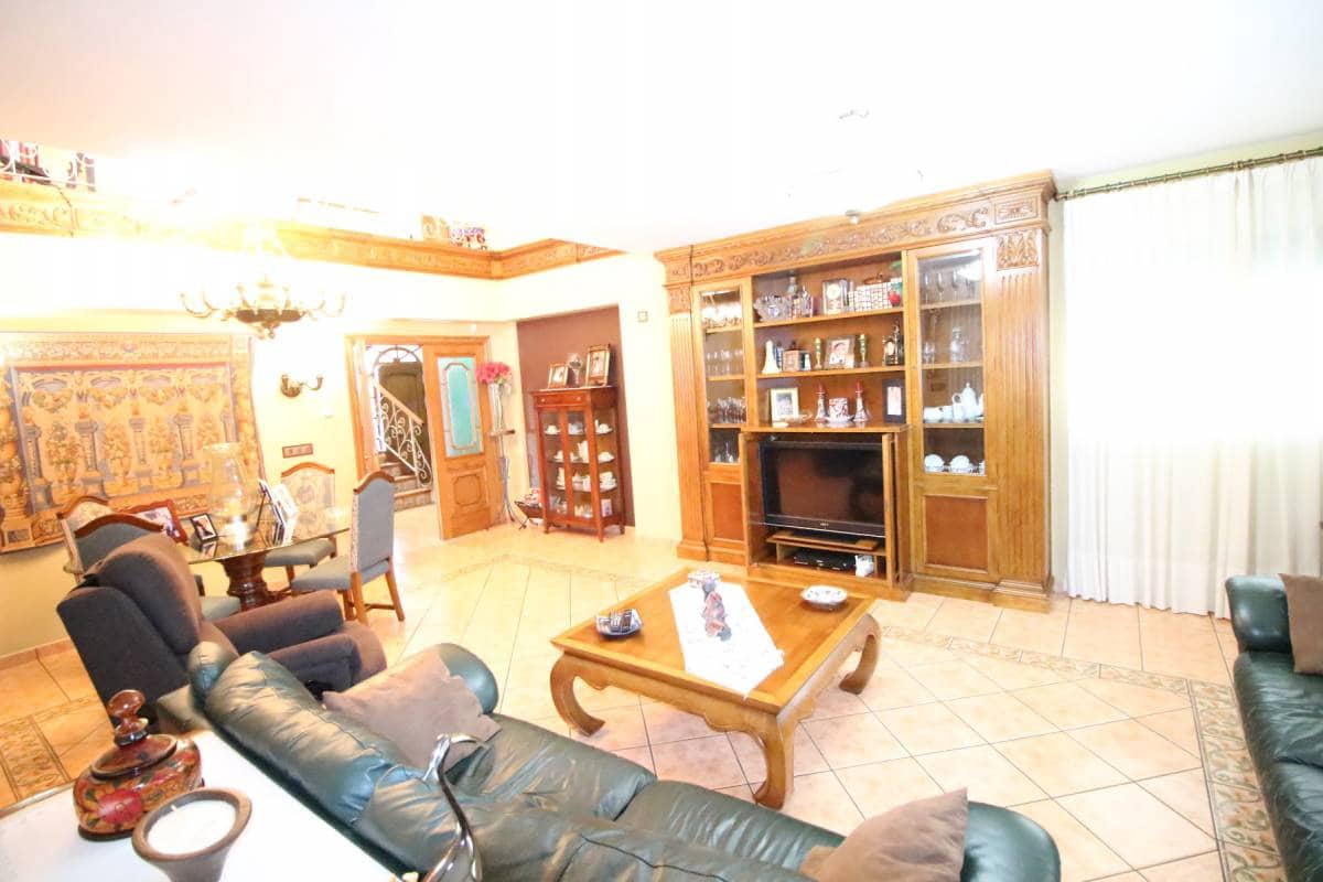 5 soveværelse Villa til salg i Calasparra med swimmingpool garage - € 699.000 (Ref: 8252268)