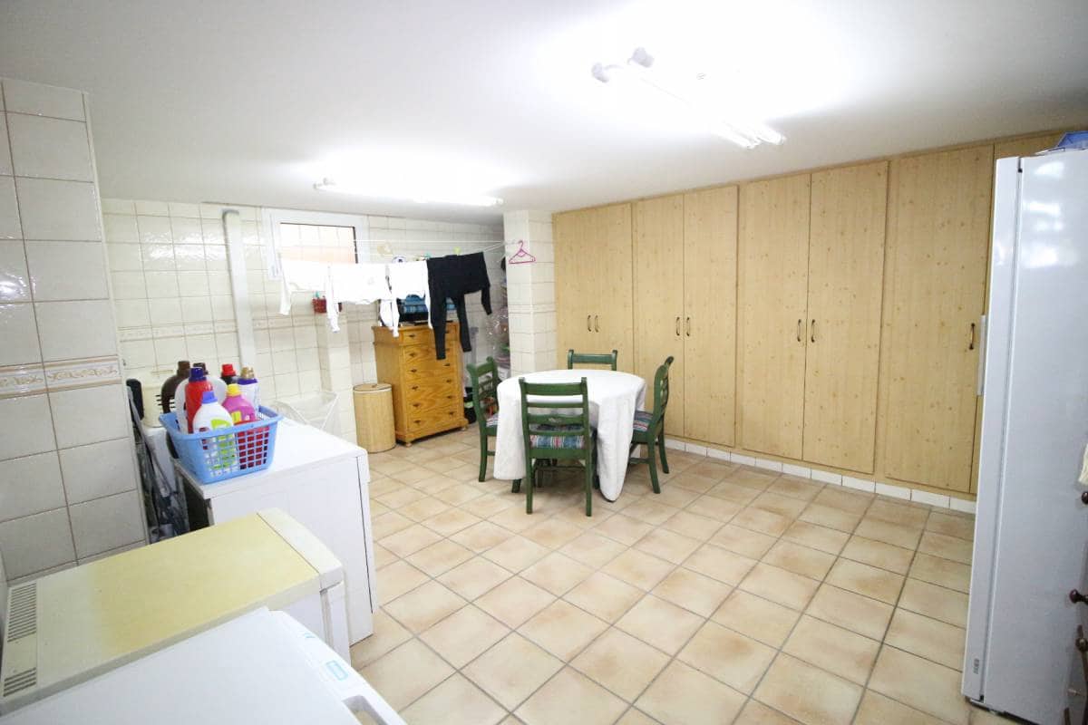 5 soveværelse Villa til salg i Calasparra med swimmingpool garage - € 699.000 (Ref: 8252268)