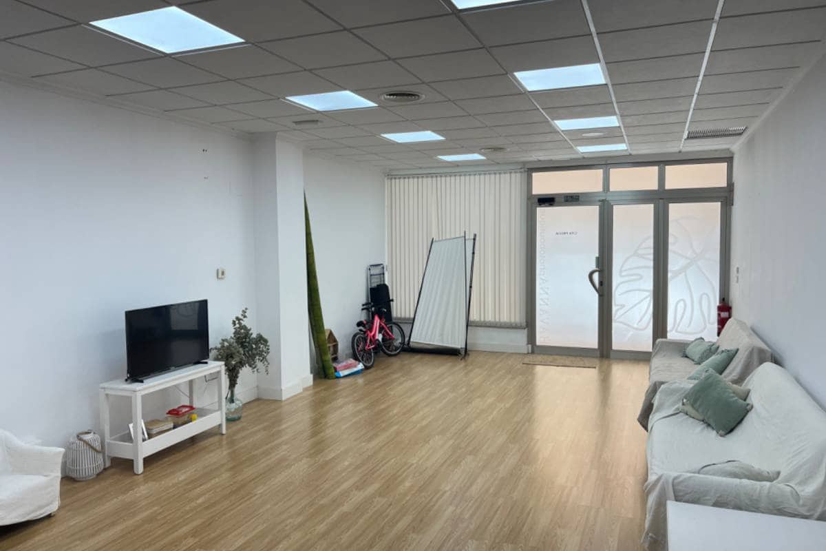 2 soveværelse Erhverv til salg i Dolores - € 80.000 (Ref: 8408545)