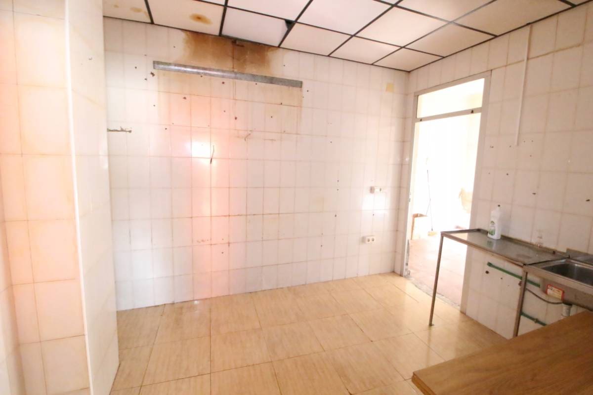 Restaurant/Bar til salgs i Dolores - € 80 000 (Ref: 8624301)