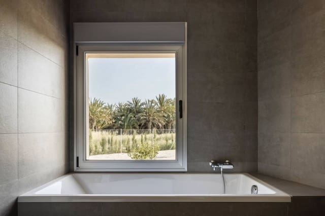 3 bedroom Villa for sale in Catral with pool - € 560,000 (Ref: 8651291)