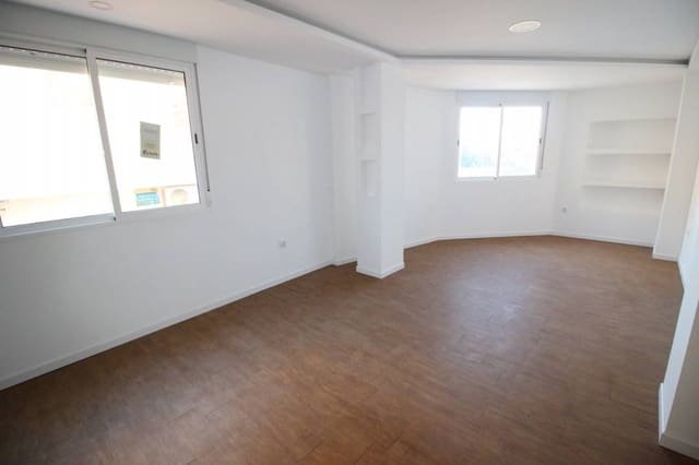 3 makuuhuone Huoneisto myytävänä paikassa Dolores - 83 900 € (Ref: 8722378)