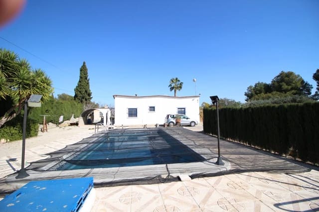 Finca/Casa Rural de 3 habitaciones en Crevillente / Crevillent en venta con piscina - 220.000 € (Ref: 8788058)