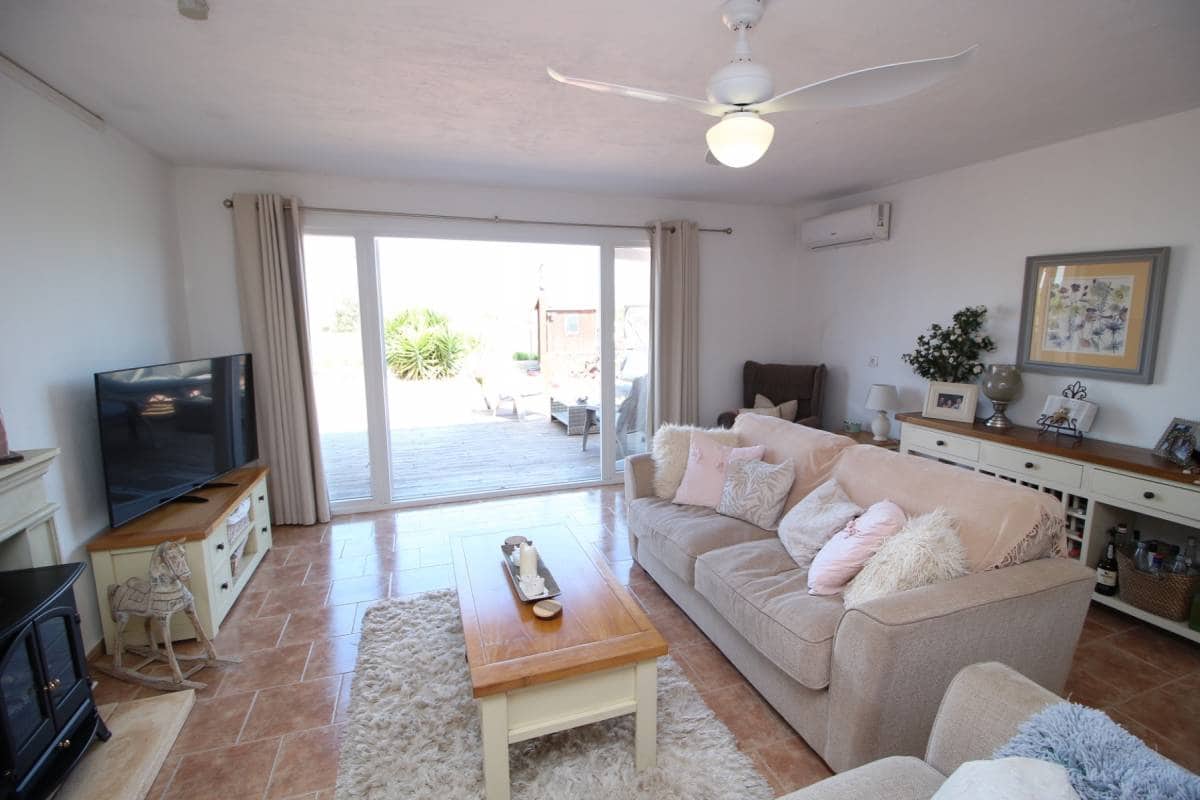 3 bedroom Finca/Country House for sale in Dolores with pool - € 460,000 (Ref: 8903940)