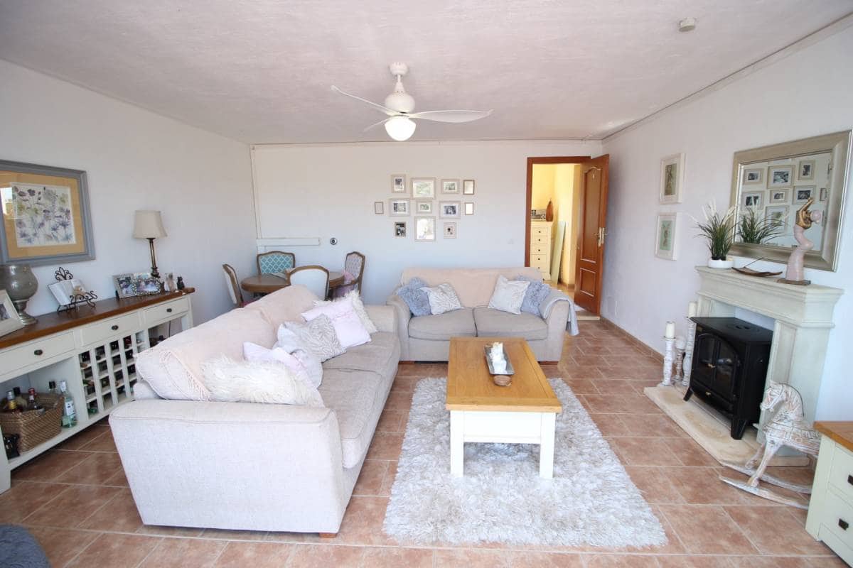 3 bedroom Finca/Country House for sale in Dolores with pool - € 460,000 (Ref: 8903940)