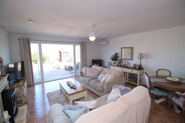 3 bedroom Finca/Country House for sale in Dolores with pool - € 460,000 (Ref: 8903940)