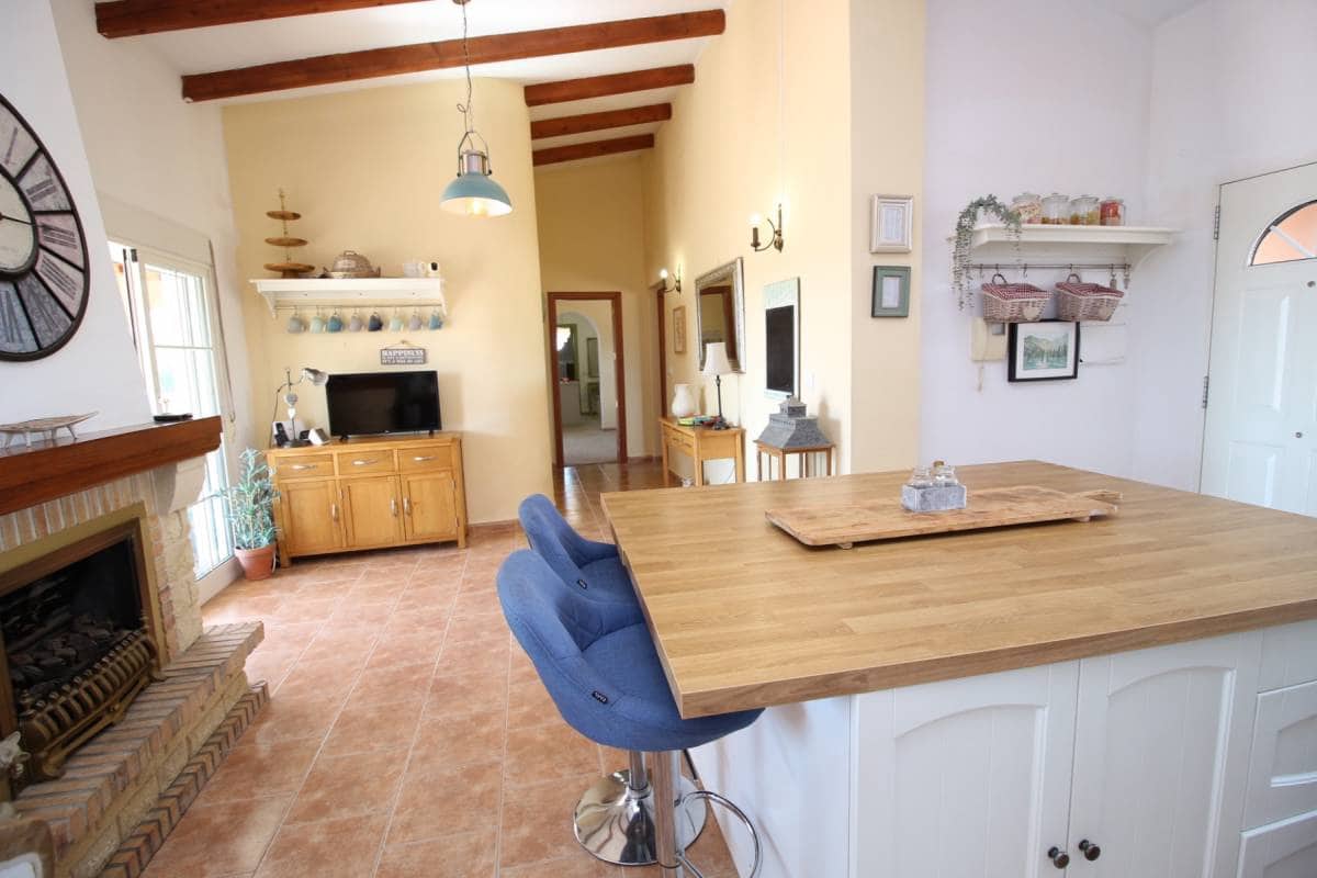3 bedroom Finca/Country House for sale in Dolores with pool - € 460,000 (Ref: 8903940)