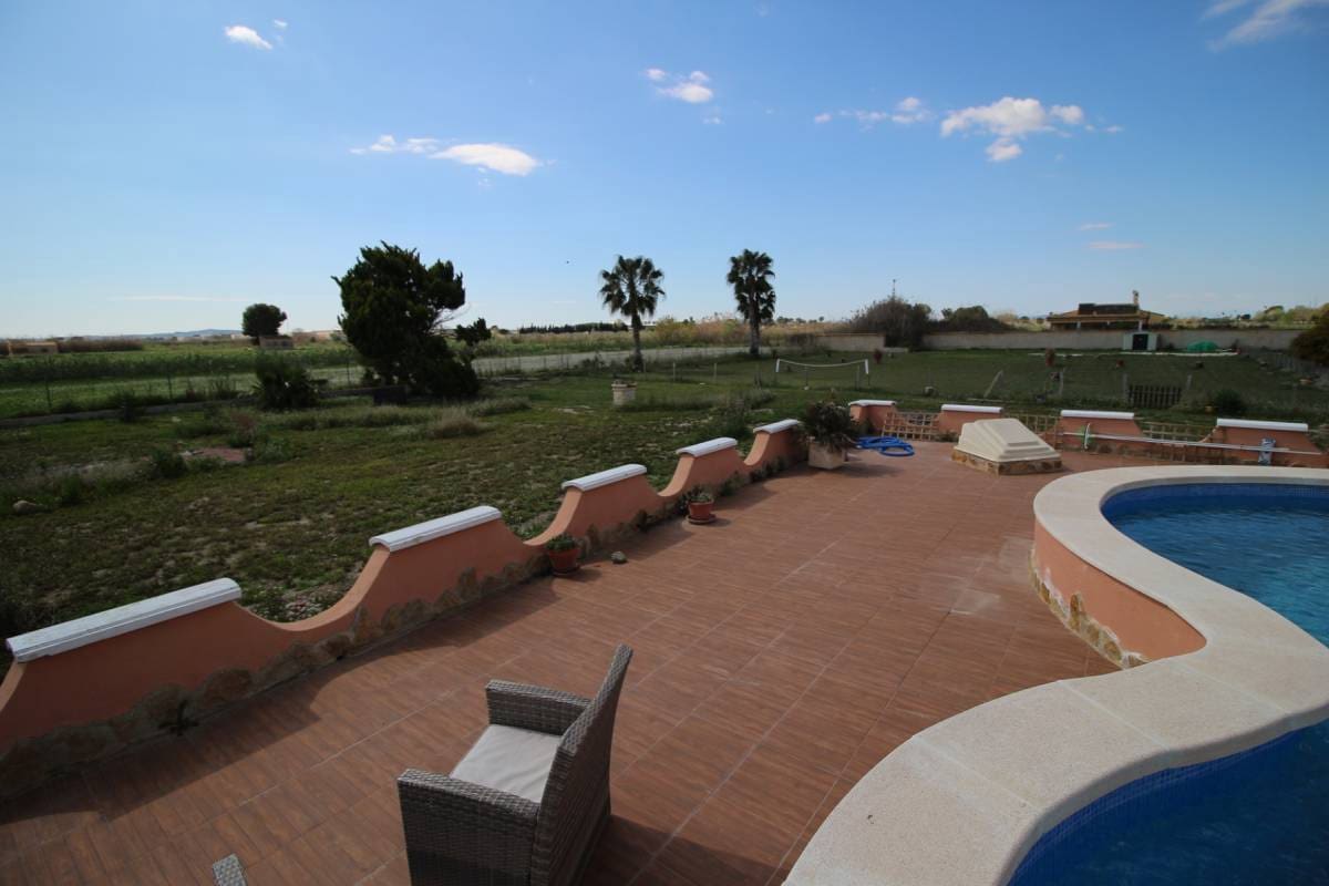 3 bedroom Finca/Country House for sale in Dolores with pool - € 460,000 (Ref: 8903940)