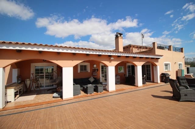 3 bedroom Finca/Country House for sale in Dolores with pool - € 460,000 (Ref: 8903940)