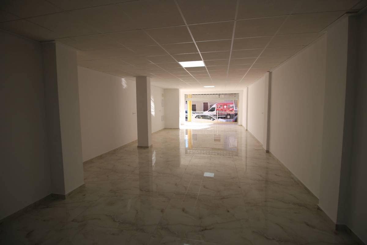 Erhverv til salg i Dolores - € 105.000 (Ref: 8907909)