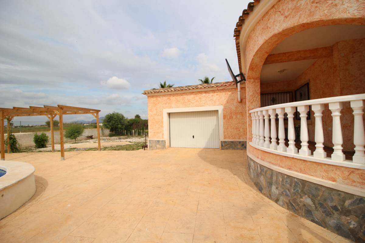 3 bedroom Villa for sale in Dolores with pool garage - € 365,000 (Ref: 8997440)