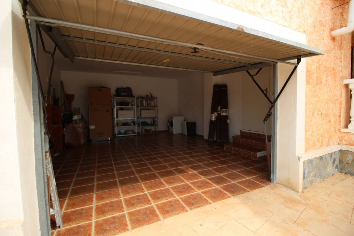 3 bedroom Villa for sale in Dolores with pool garage - € 365,000 (Ref: 8997440)