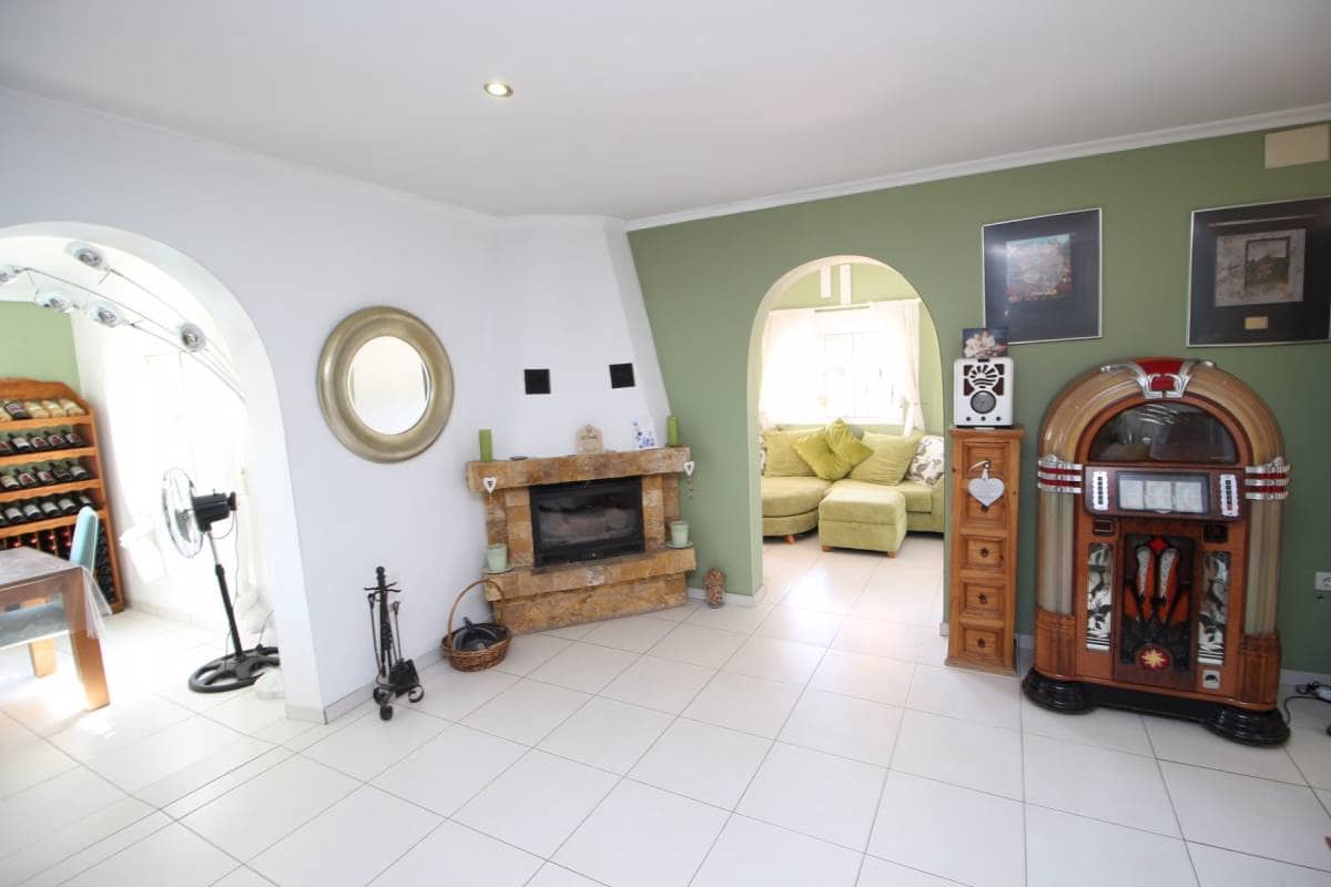 5 soveværelse Villa til salg i Albatera med swimmingpool - € 399.950 (Ref: 9006071)