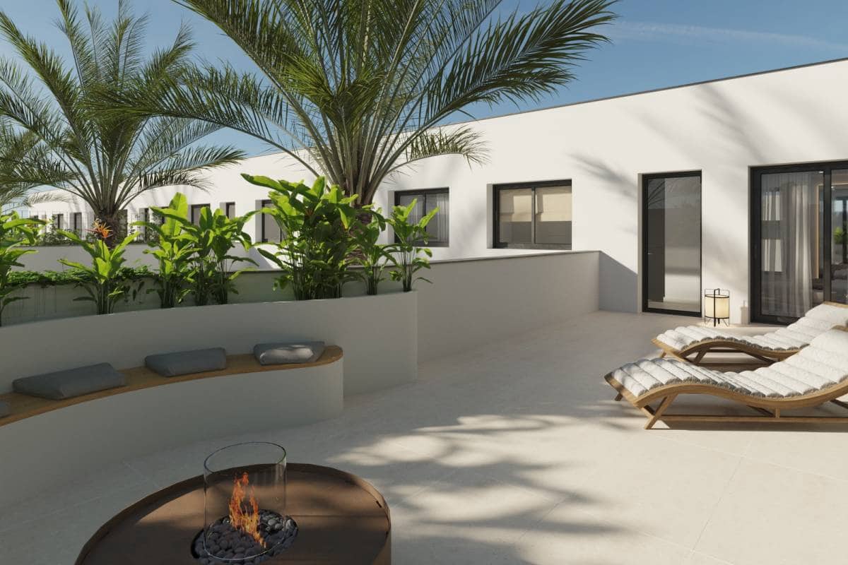 3 bedroom Villa for sale in Rojales with pool - € 429,000 (Ref: 9064088)