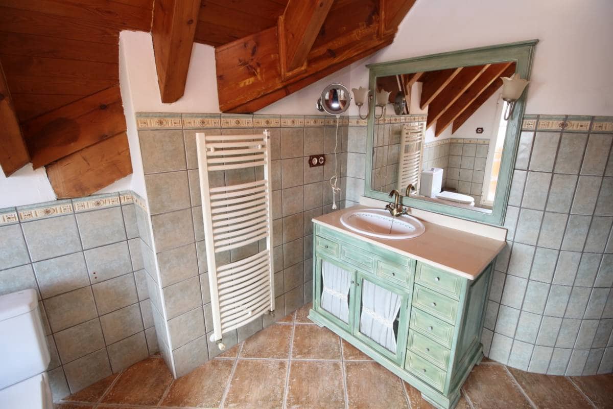 5 sypialnia Willa na sprzedaż w Catral z basenem garażem - 620 000 € (Ref: 9164536)