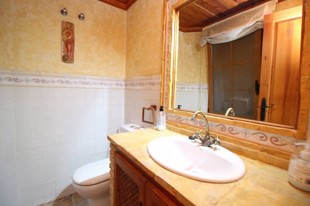 5 sypialnia Willa na sprzedaż w Catral z basenem garażem - 620 000 € (Ref: 9164536)