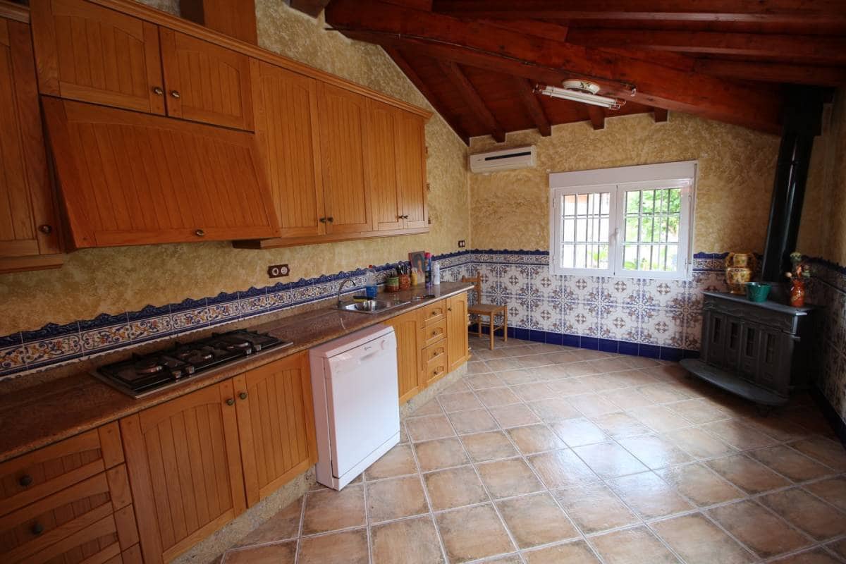 5 sypialnia Willa na sprzedaż w Catral z basenem garażem - 620 000 € (Ref: 9164536)