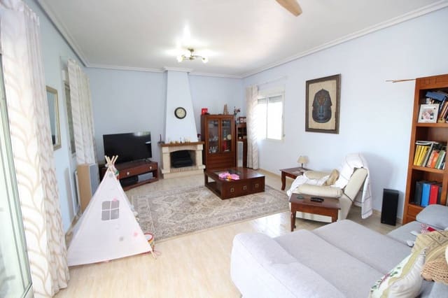 4 sypialnia Willa na sprzedaż w Catral z basenem - 385 000 € (Ref: 9181347)