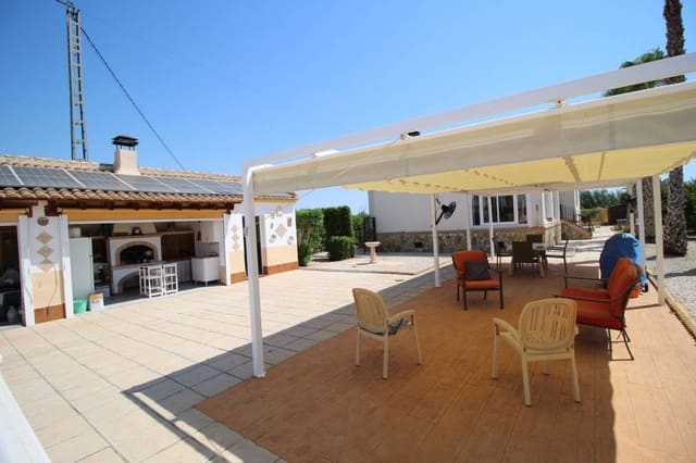 4 sypialnia Willa na sprzedaż w Catral z basenem - 385 000 € (Ref: 9181347)