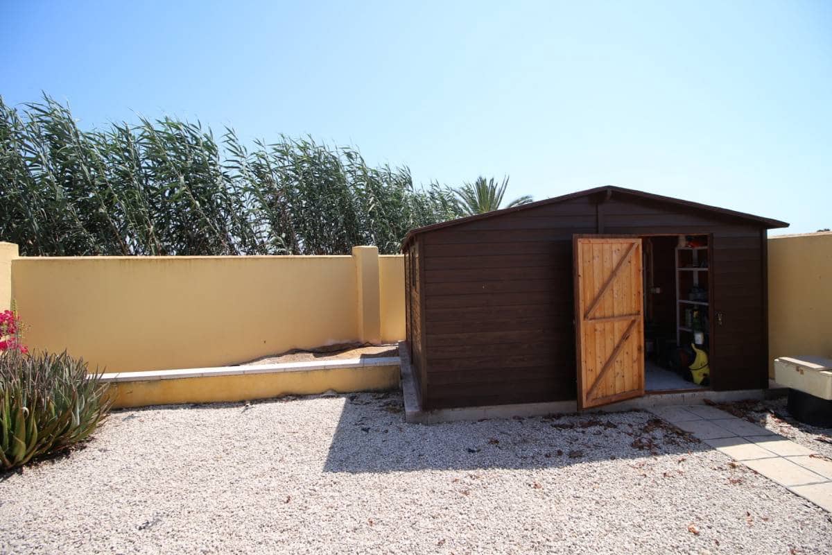 4 soveværelse Villa til salg i Catral med swimmingpool - € 385.000 (Ref: 9181347)