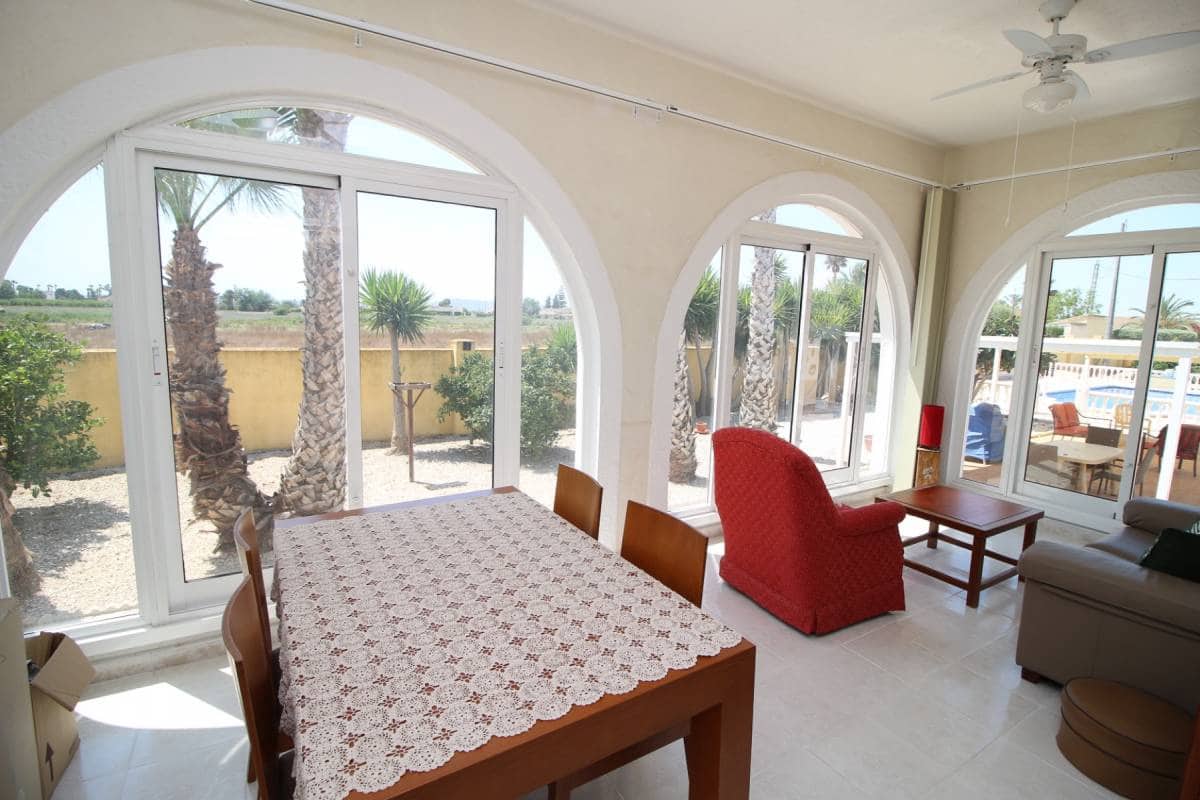 4 soveværelse Villa til salg i Catral med swimmingpool - € 385.000 (Ref: 9181347)