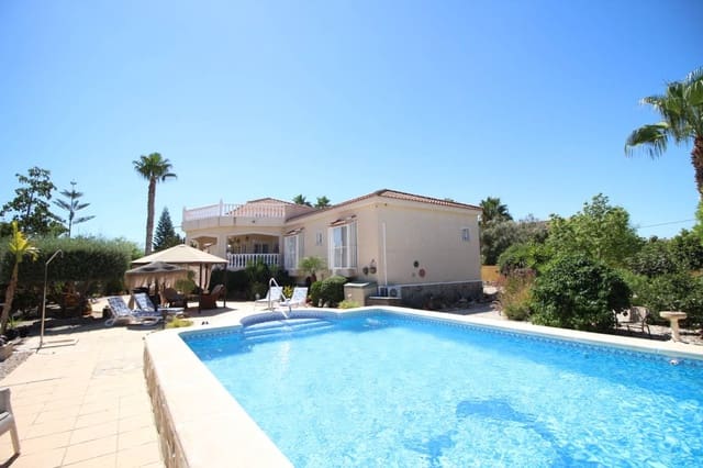 4 chambre Villa/Maison à vendre à Catral avec piscine garage - 380 000 € (Ref: 9204027)